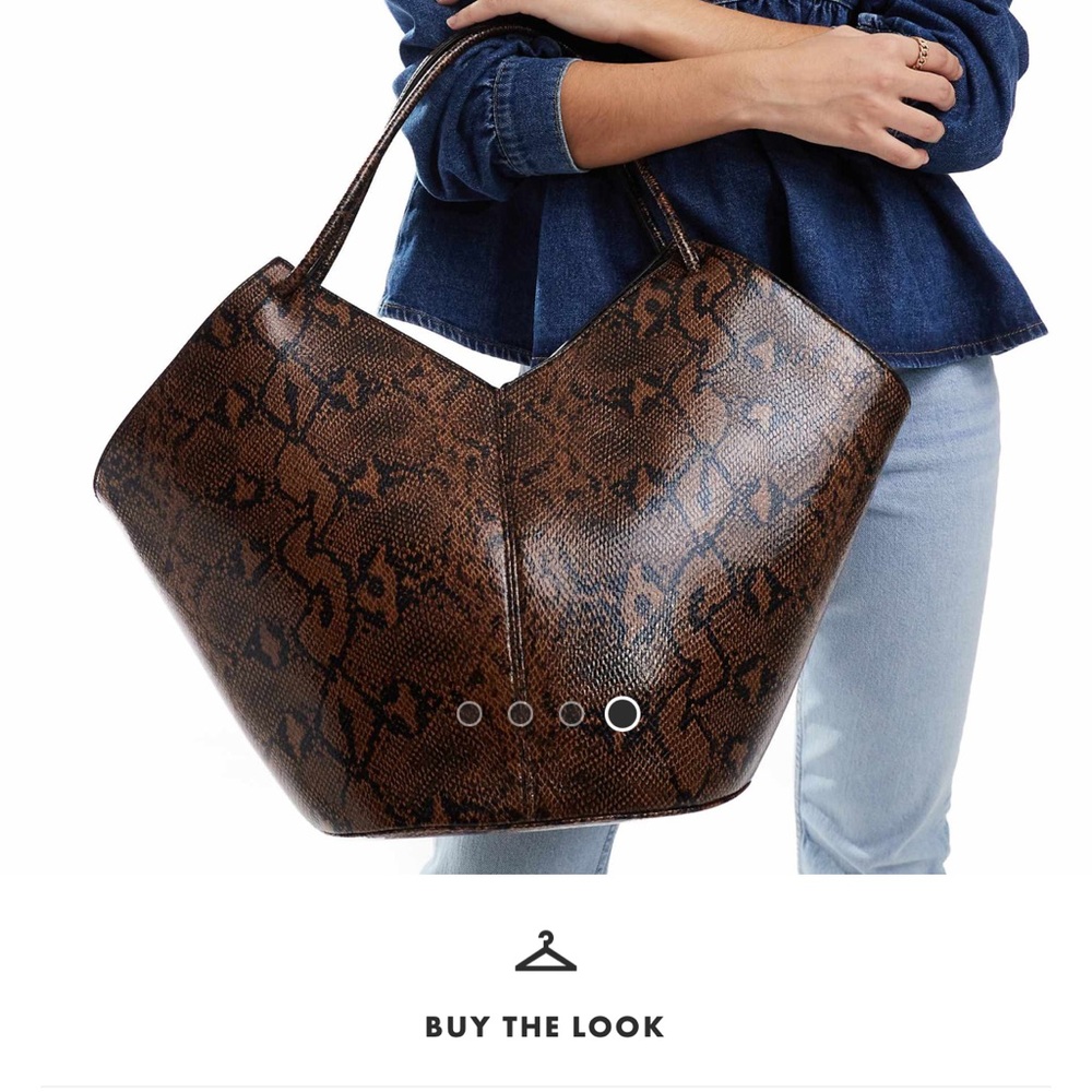 ASOS DESIGN TUBULAR  Brown faux Snake Print Tote Bag
NEVER WORN